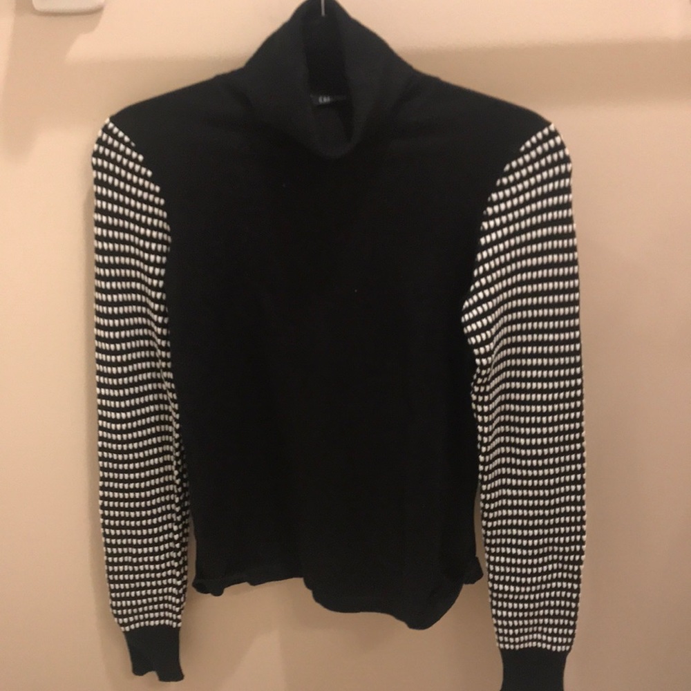 Brand new sweater